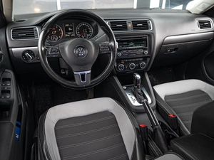 Седан Volkswagen Jetta 2012 года, 1210000 рублей, Краснодар