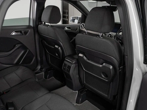 Хетчбэк Mercedes-benz B-класс 2017 года, 1649000 рублей, Тюмень