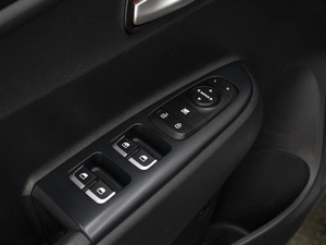 Хетчбэк Kia Rio X 2020 года, 1630000 рублей, Омск