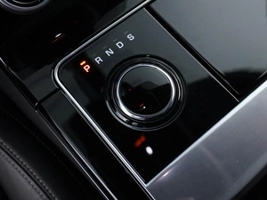 Внедорожник Land Rover Range Rover Velar 2019 года, 4047196 рублей, Москва