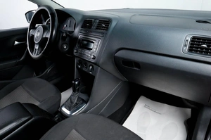 Седан Volkswagen Polo 2015 года, 689000 рублей, Челябинск