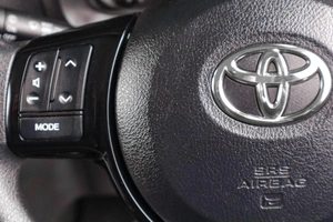 Хетчбэк Toyota Vitz 2019 года, 1469000 рублей, Тюмень