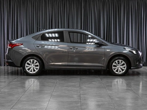 Седан Hyundai Solaris 2021 года, 1712000 рублей, Тюмень