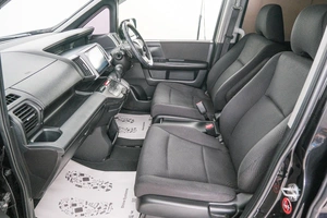 Минивэн Honda Stepwgn Spada 2014 года, 1569000 рублей, Красноярск
