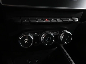 Внедорожник Renault Arkana 2020 года, 1525000 рублей, Волгоград