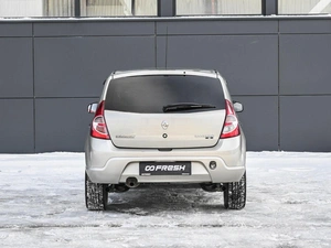 Хетчбэк Renault Sandero 2014 года, 609000 рублей, Кирилловка
