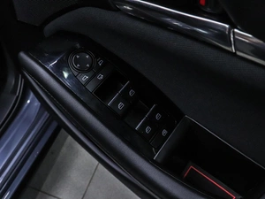 Хетчбэк Mazda 3 2019 года, 1699000 рублей, Красноярск