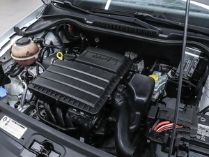 Седан Volkswagen Polo 2019 года, 1379000 рублей, Красноярск