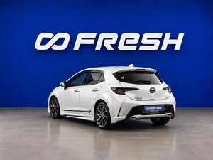 Хетчбэк Toyota Corolla 2020 года, 1789404 рублей, Москва
