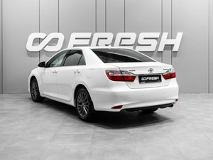 Седан Toyota Camry 2015 года, 2199000 рублей, Тюмень