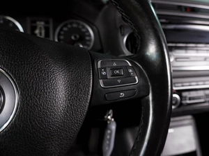 Внедорожник Volkswagen Tiguan 2012 года, 900000 рублей, Воронеж