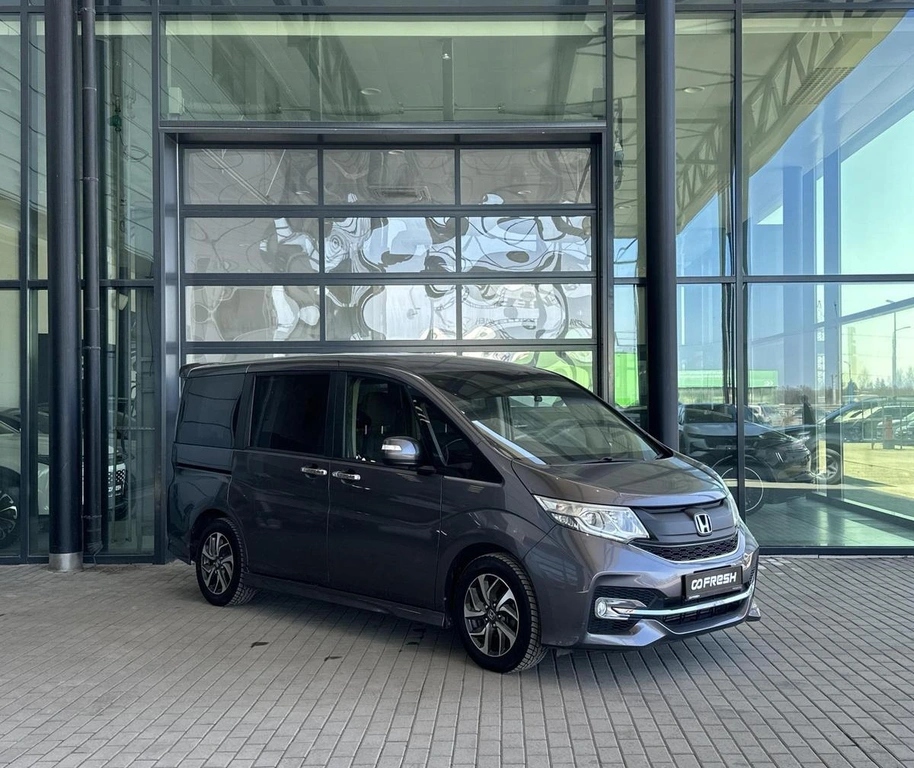Минивэн Honda Stepwgn Spada 2015 года, 1790000 рублей, Уфа