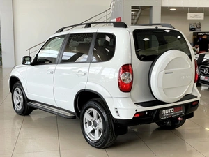Внедорожник Chevrolet Niva 2020 года, 897000 рублей, Солонцы