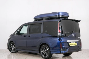 Минивэн Honda Stepwgn Spada 2018 года, 2239000 рублей, Красноярск