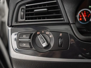 Седан BMW 5 серия 2012 года, 1750000 рублей, Красноярск