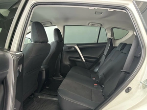 Внедорожник Toyota RAV4 2016 года, 2340000 рублей, Красноярск