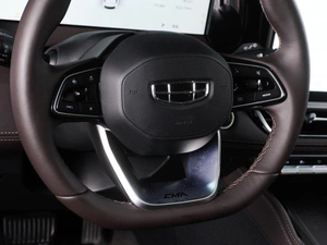 Внедорожник Geely Xingyue L 2025 года, 4196000 рублей, Красный Пахарь