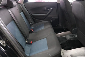 Седан Volkswagen Polo 2013 года, 799000 рублей, Омск