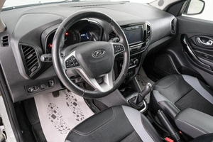 Хетчбэк ВАЗ (LADA) XRAY Cross 2018 года, 979000 рублей, Красноярск