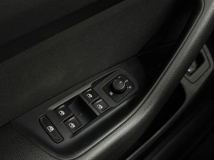 Седан Volkswagen Passat 2017 года, 2174000 рублей, Орёл