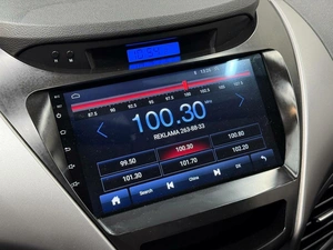 Седан Hyundai Avante 2012 года, 850000 рублей, Красноярск