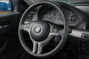 Седан BMW 3 серия 2004 года, 799000 рублей, Тюмень