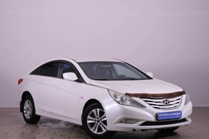 Седан Hyundai Sonata 2012 года, 789000 рублей, Омск