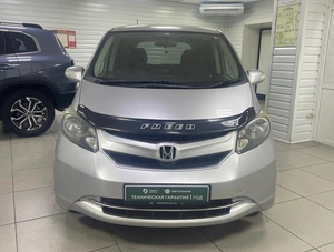 Минивэн Honda Freed 2010 года, 950000 рублей, Ачинск