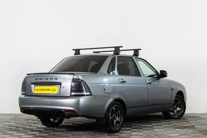 Седан ВАЗ (LADA) Priora 2011 года, 349000 рублей, Сургут