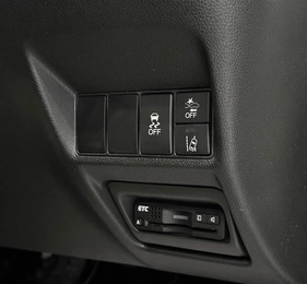 Минивэн Honda Stepwgn 2016 года, 1840000 рублей, Красноярск