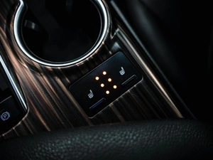 Седан Toyota Camry 2019 года, 3190000 рублей, Красноярск