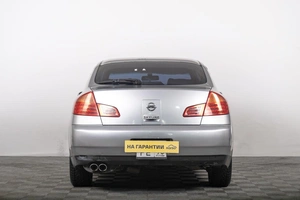 Седан Nissan Skyline 2001 года, 559000 рублей, Томск