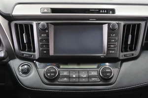 Внедорожник Toyota RAV4 2018 года, 2599000 рублей, Омск