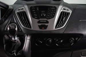 Минивэн Ford Tourneo Custom 2018 года, 3909000 рублей, Сургут