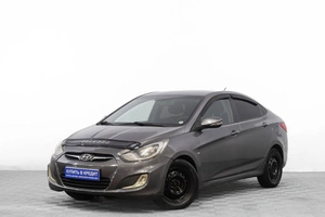 Седан Hyundai Solaris 2011 года, 729000 рублей, Барнаул