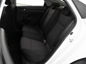 Седан Hyundai Solaris 2019 года, 1299999 рублей, Москва