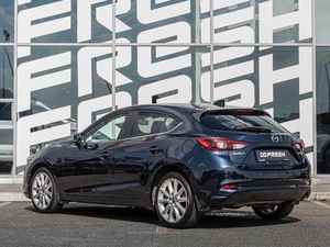 Хетчбэк Mazda Axela 2017 года, 1220000 рублей, Краснодар