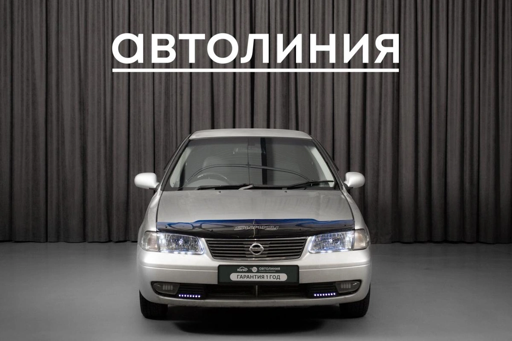 Седан Nissan Sunny 2000 года, 240000 рублей, Красноярск