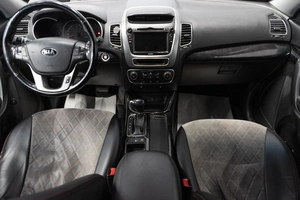 Внедорожник Kia Sorento 2015 года, 1769000 рублей, Новосибирск