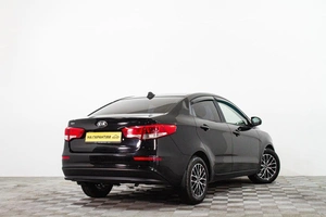 Седан Kia Rio 2017 года, 1229000 рублей, Сургут