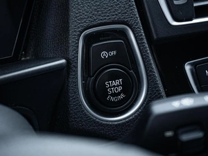 Хетчбэк BMW 1 серия 2018 года, 1810000 рублей, Нижний Новгород