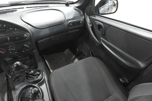 Внедорожник Chevrolet Niva 2011 года, 529000 рублей, Новокузнецк