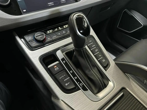 Внедорожник Geely Atlas 2019 года, 1790000 рублей, Абакан