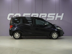 Минивэн Honda Freed 2011 года, 1219111 рублей, Тверь