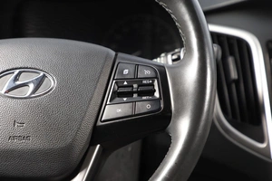 Внедорожник Hyundai Creta 2019 года, 2199000 рублей, Новосибирск