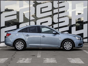 Седан Chevrolet Cruze 2011 года, 840000 рублей, Краснодар