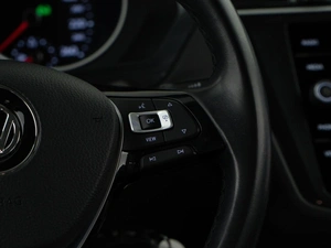 Внедорожник Volkswagen Tiguan 2019 года, 2632444 рублей, Москва