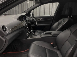 Седан Mercedes-benz C-класс 2011 года, 1449000 рублей, Красноярск