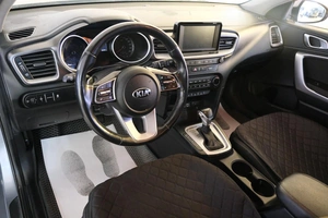 Универсал Kia Ceed 2018 года, 1749000 рублей, Омск