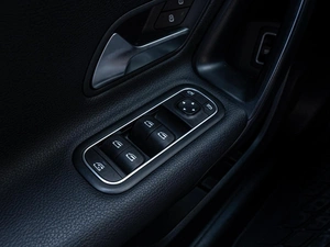 Седан Mercedes-benz A-класс 2019 года, 2098000 рублей, Краснодар